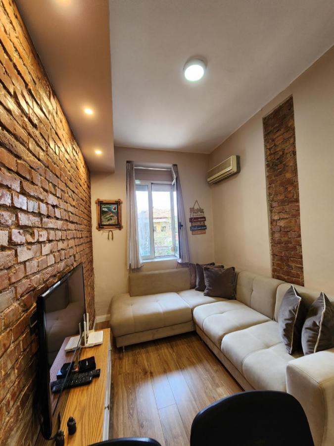 Be My Guest Apartment Tiranë Luaran gambar